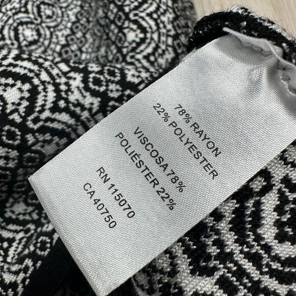 Nina Leonard Black & White Geometric Knit Fit & Flare Sweater Dress Plus 1X - Picture 10 of 16